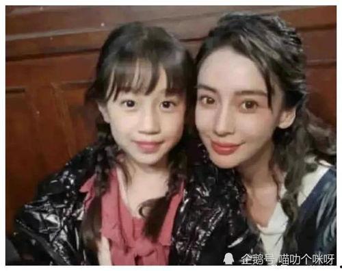 娱乐圈吃瓜爆料整容,吃瓜群众热议明星整容真相